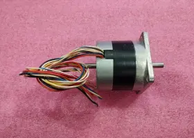 SANYO DENKI STEP-SYN Stepping Motor, Model 103-7500-5010 | Japan Original
